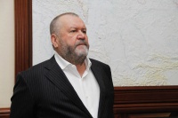 Имущество миллиардера А. Щукина арестовано судом за долги